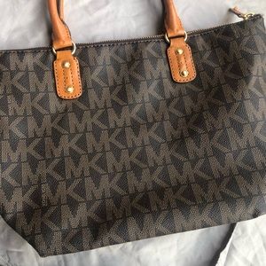 MICHAEL KORS BAG